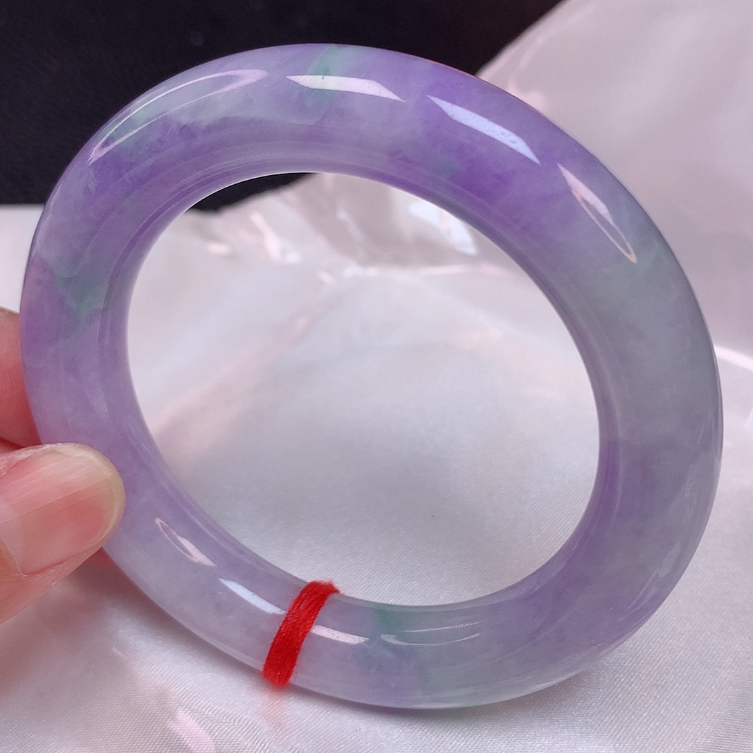 翡翠手镯（圆镯）未镶嵌56