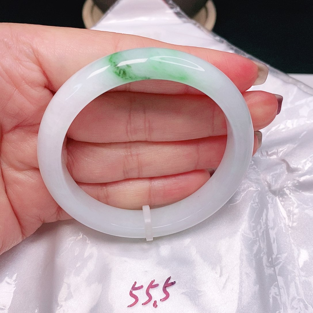 【闪购商品】翡翠手镯未镶嵌正