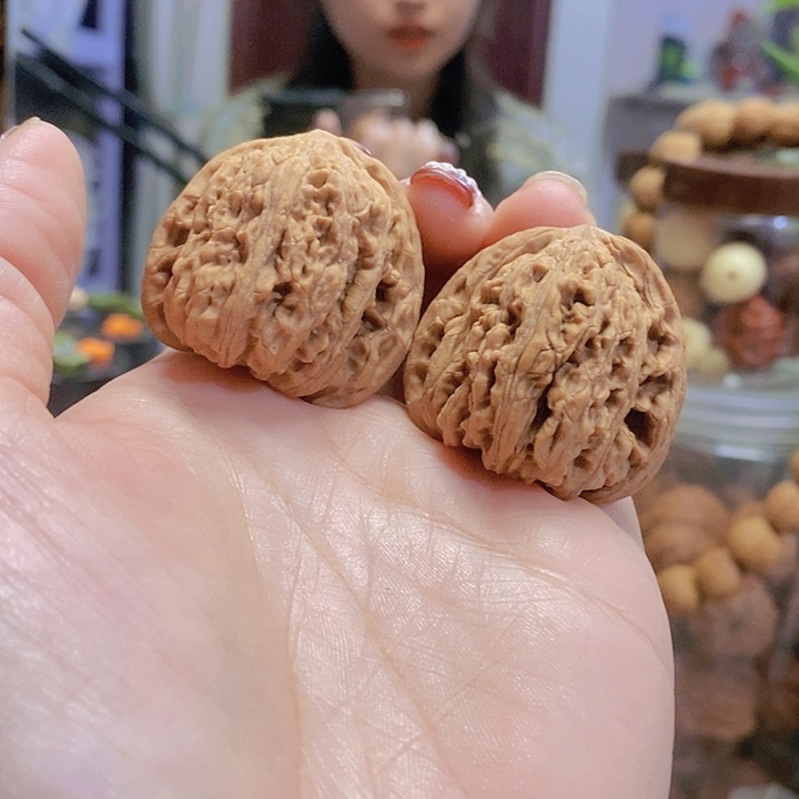 【闪购商品】文玩核桃把件37秘闻