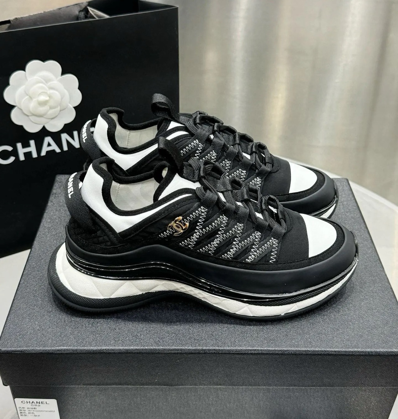 未使用 Chanel/香奈儿 厚底系带低帮运动鞋 黑白色38.5码