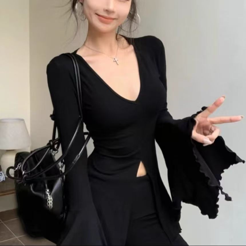 （小酥肉）大码女纯欲风性感v领喇叭袖t恤女新款打底衫收腰显瘦871