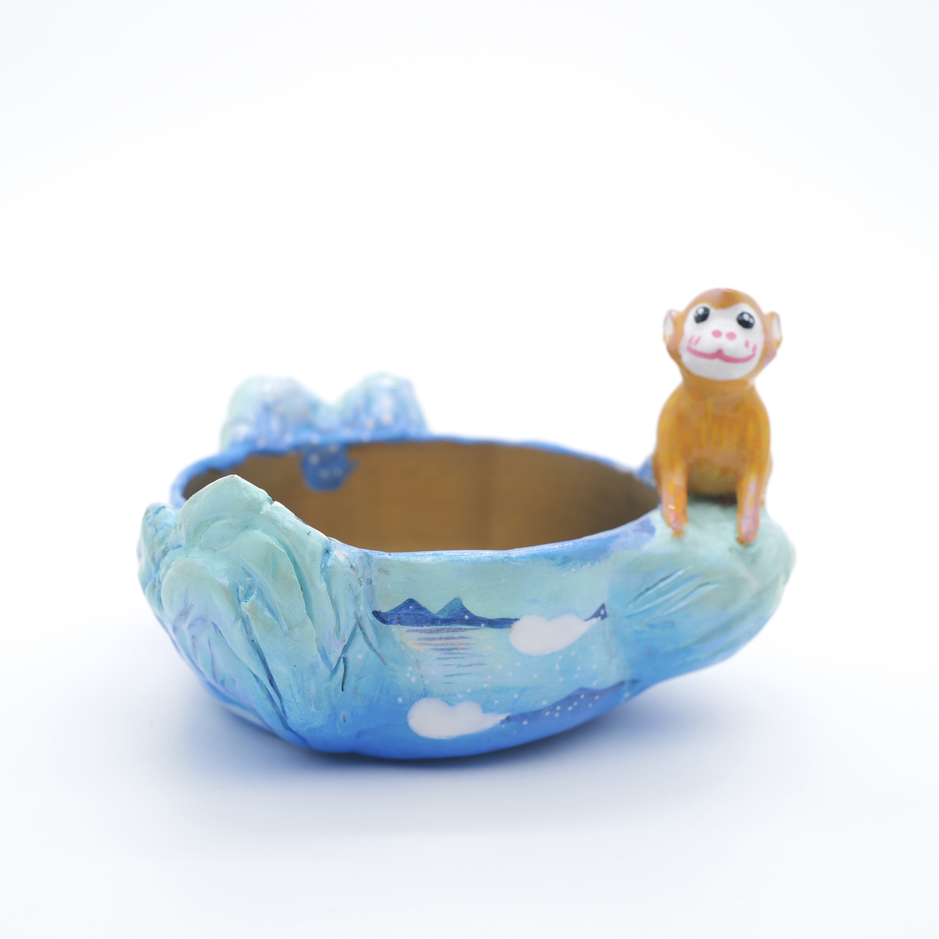 王甜心雕塑《猴》100%手工制作可做烟灰缸荣誉出品