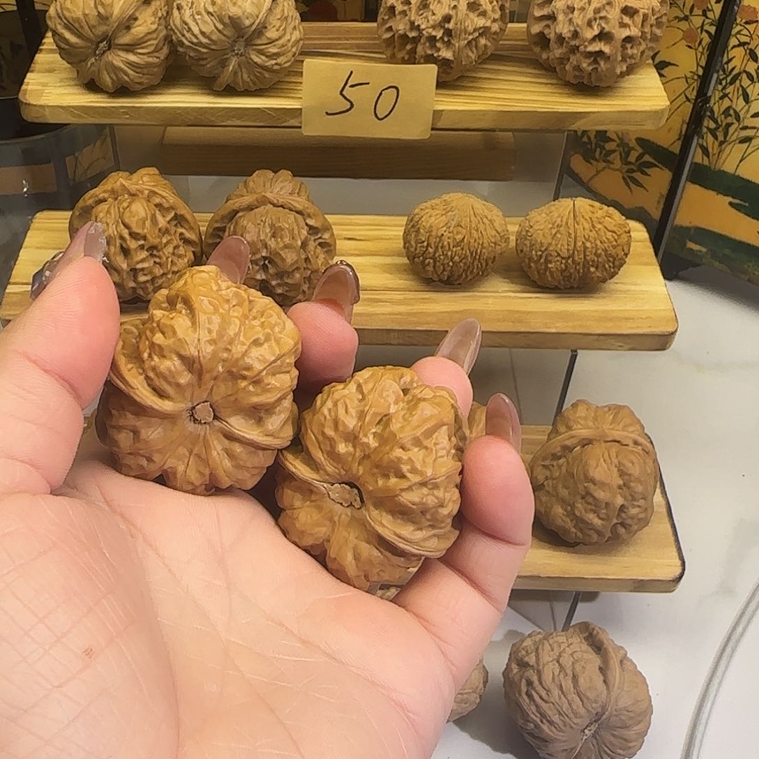 把件文玩核桃北***雨蛤蟆头