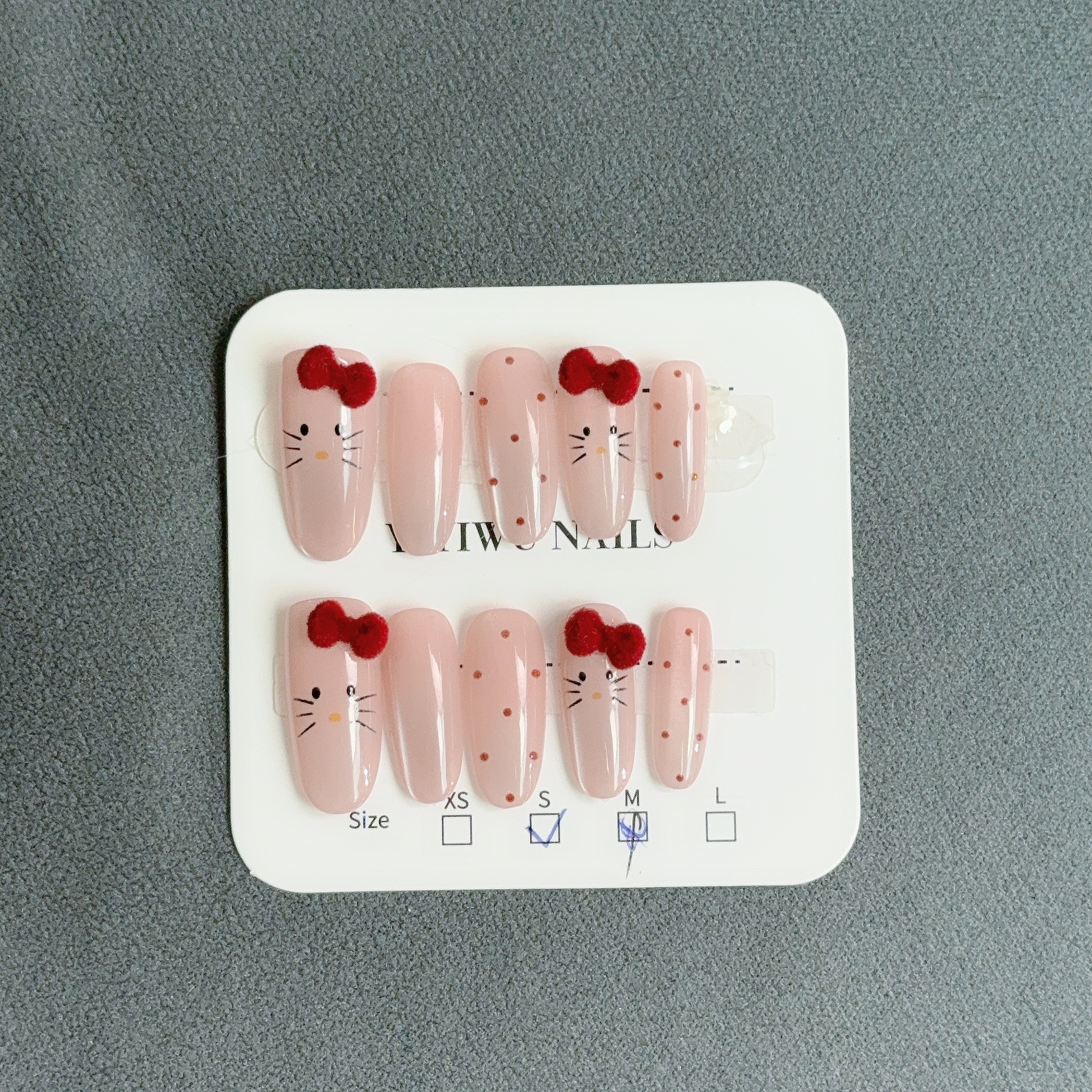 【红丝绒新年Kitty】温柔可爱俏皮kitty猫质感手工显白卡通穿戴甲