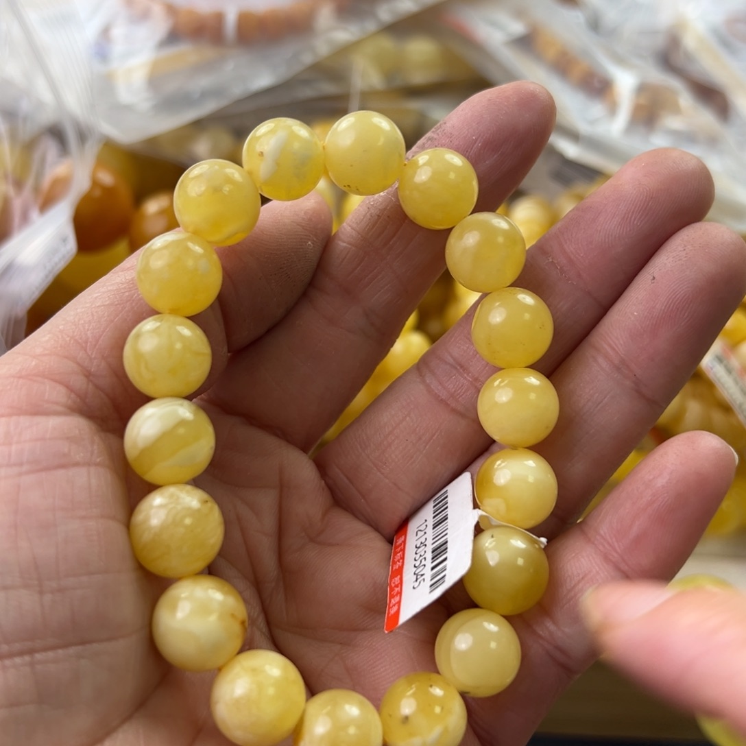 未镶嵌琥珀珠宝奇石