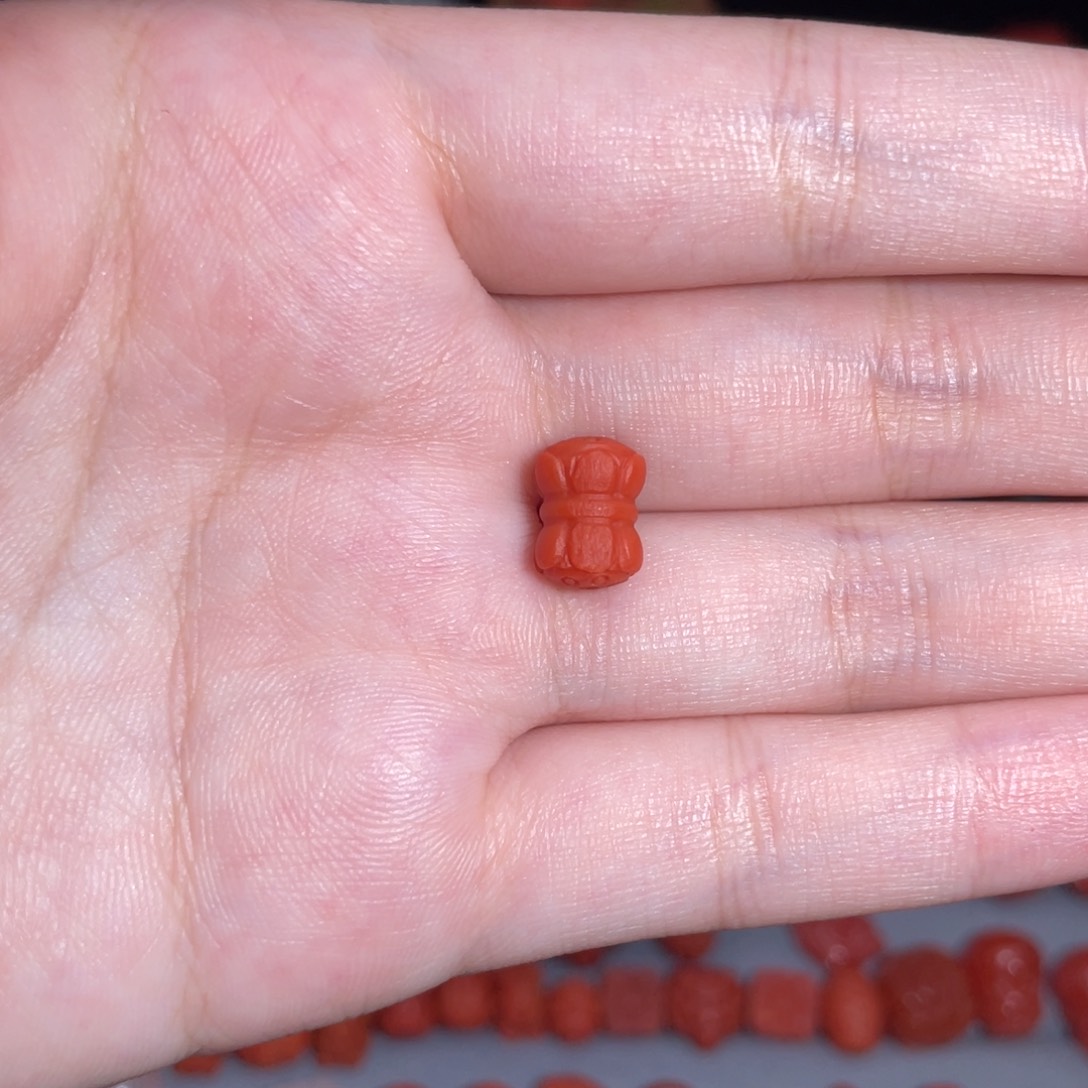 南红玛瑙并蒂莲8mm未镶嵌