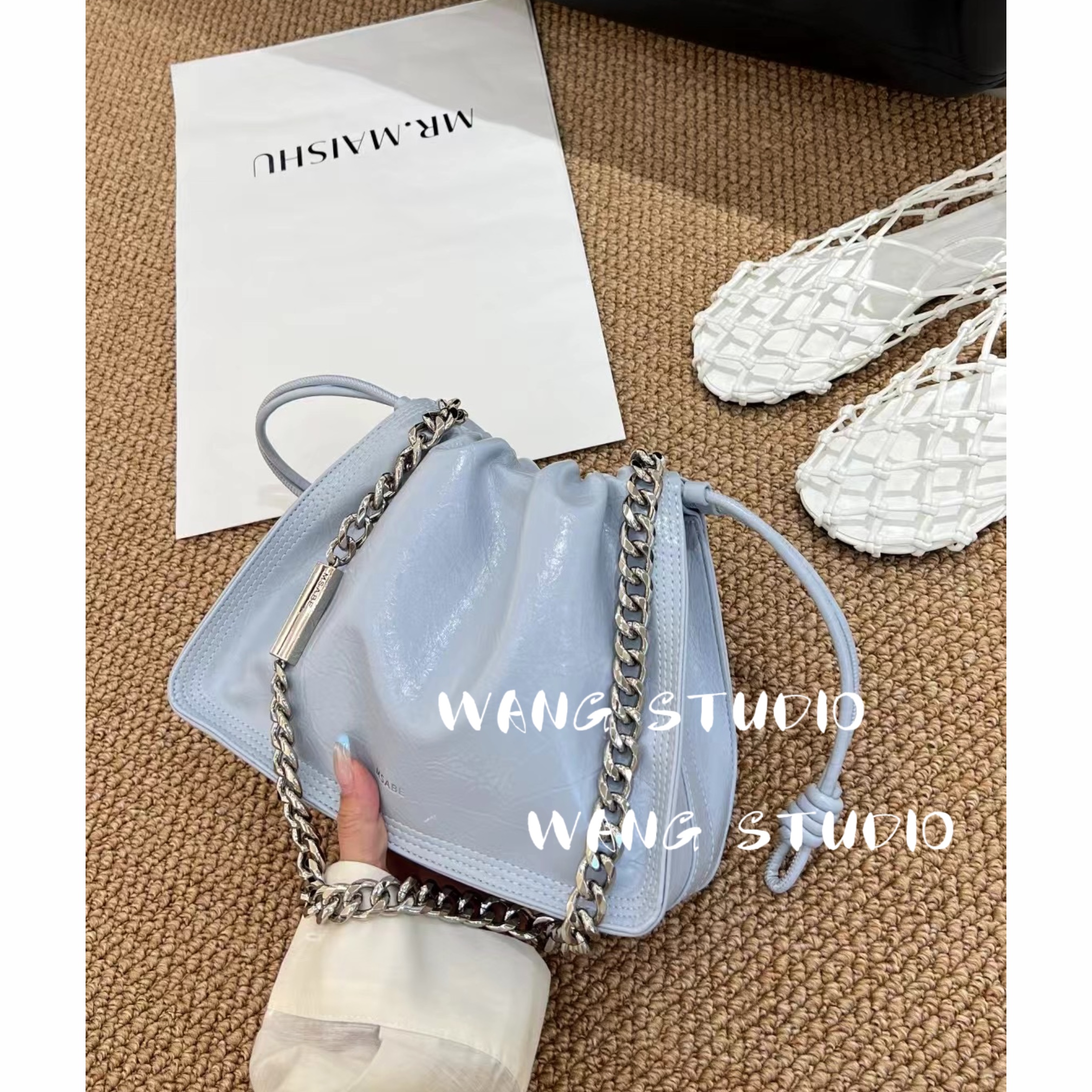 调调包包WANG STUDIO【MSABE 小众设计款 云水兰大云朵斜挎包】