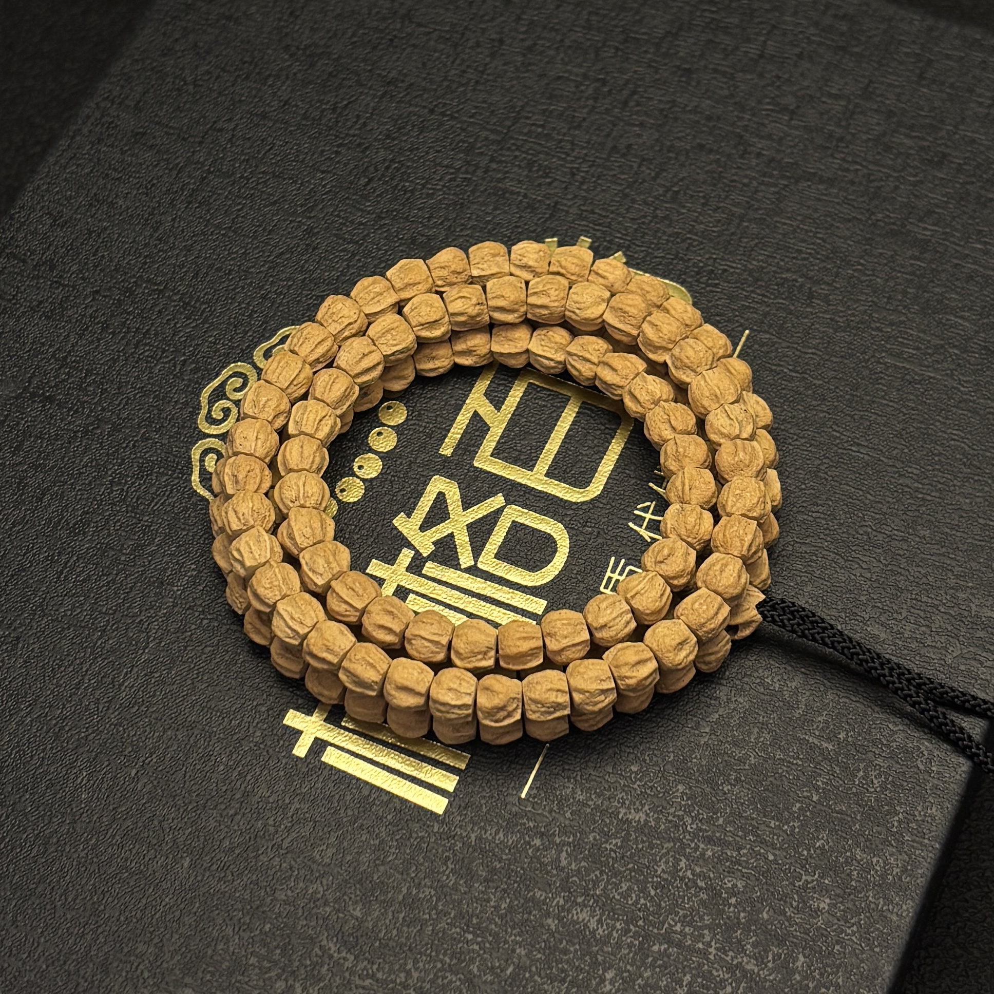 百香籽多棱莲花桩#108长串脖挂#粉皮多棱#尺寸6.5左右