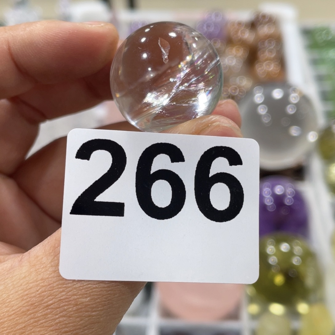 大型摆件（非配饰）未镶嵌水晶微瑕不退换266