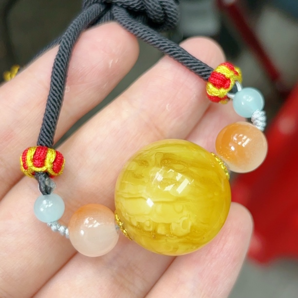 虎皮纹妖孽白花23mm圆珠瑕疵蜜蜡锁骨链项链（510号）