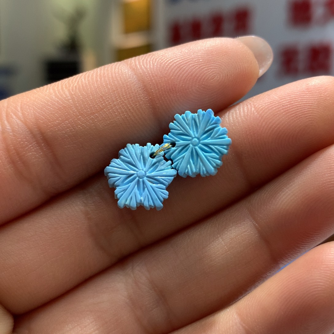 绿松石配饰未镶嵌