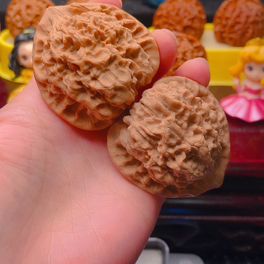 文玩核桃吊坠?****唐46全品官帽