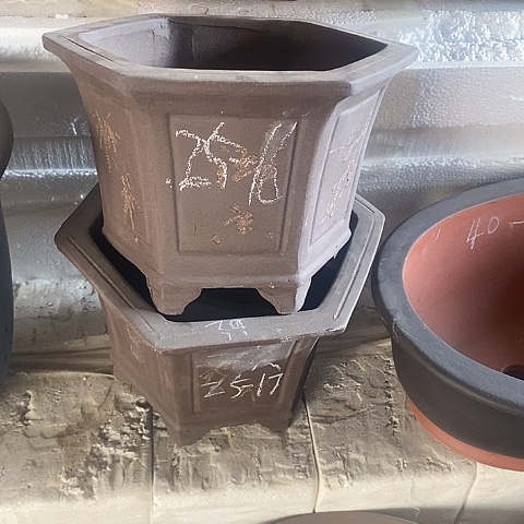 红陶中国宜兴紫砂花盆，