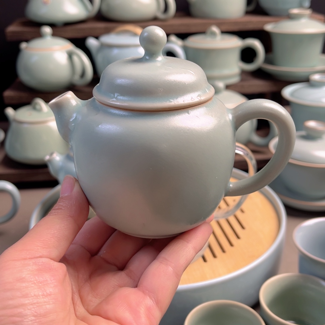 摆件陶瓷仿古釉高足炮嘴壶原矿