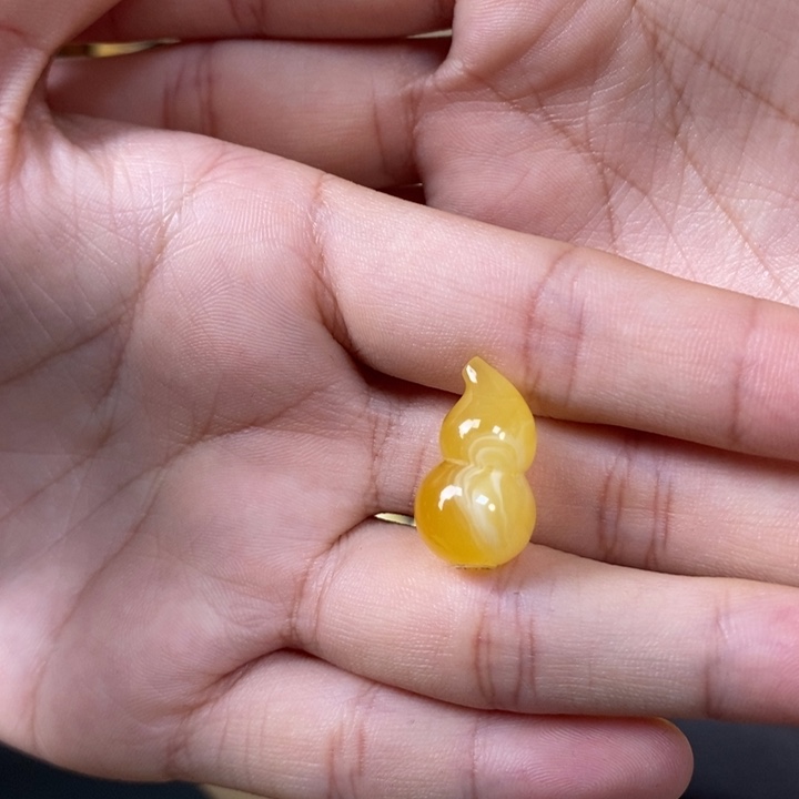 未镶嵌琥珀裸石葫芦