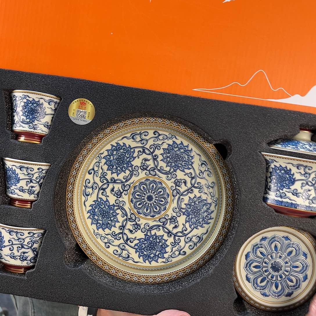 盖碗很漂亮我很喜欢