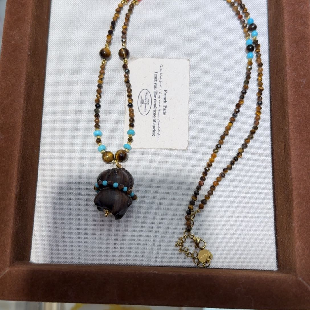 玛瑙/玉髓合金颈饰