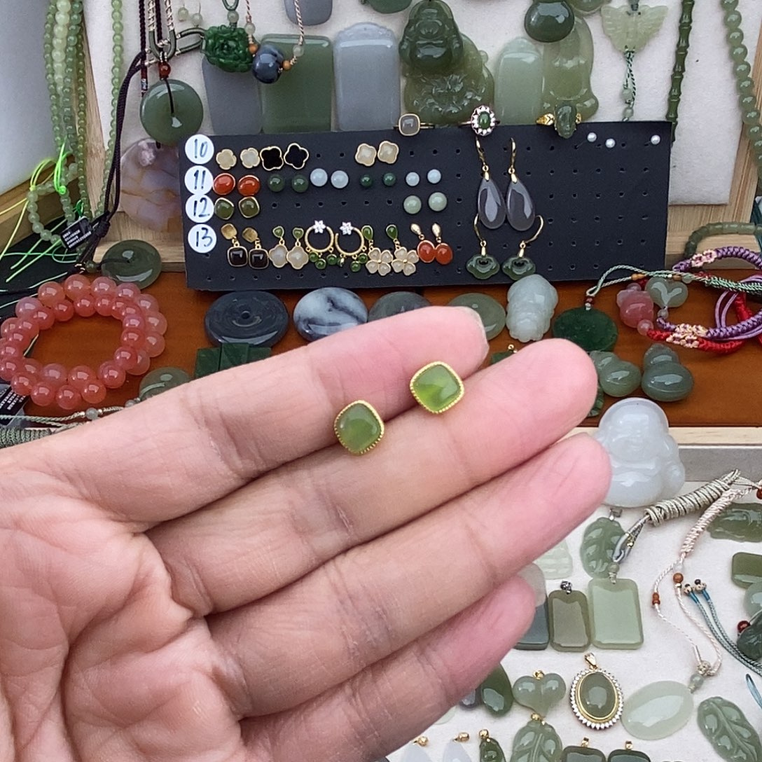 和田玉银S925镶嵌耳饰