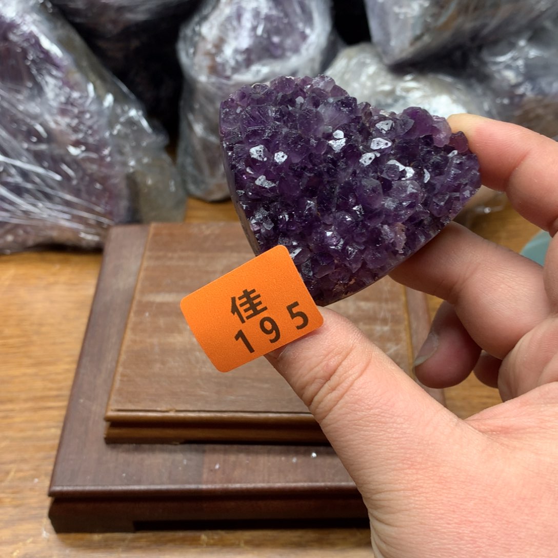水晶大型摆件（非配饰）未镶嵌