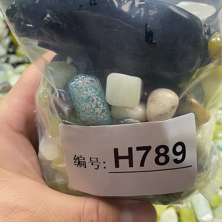 岫玉鱼缸石未镶嵌