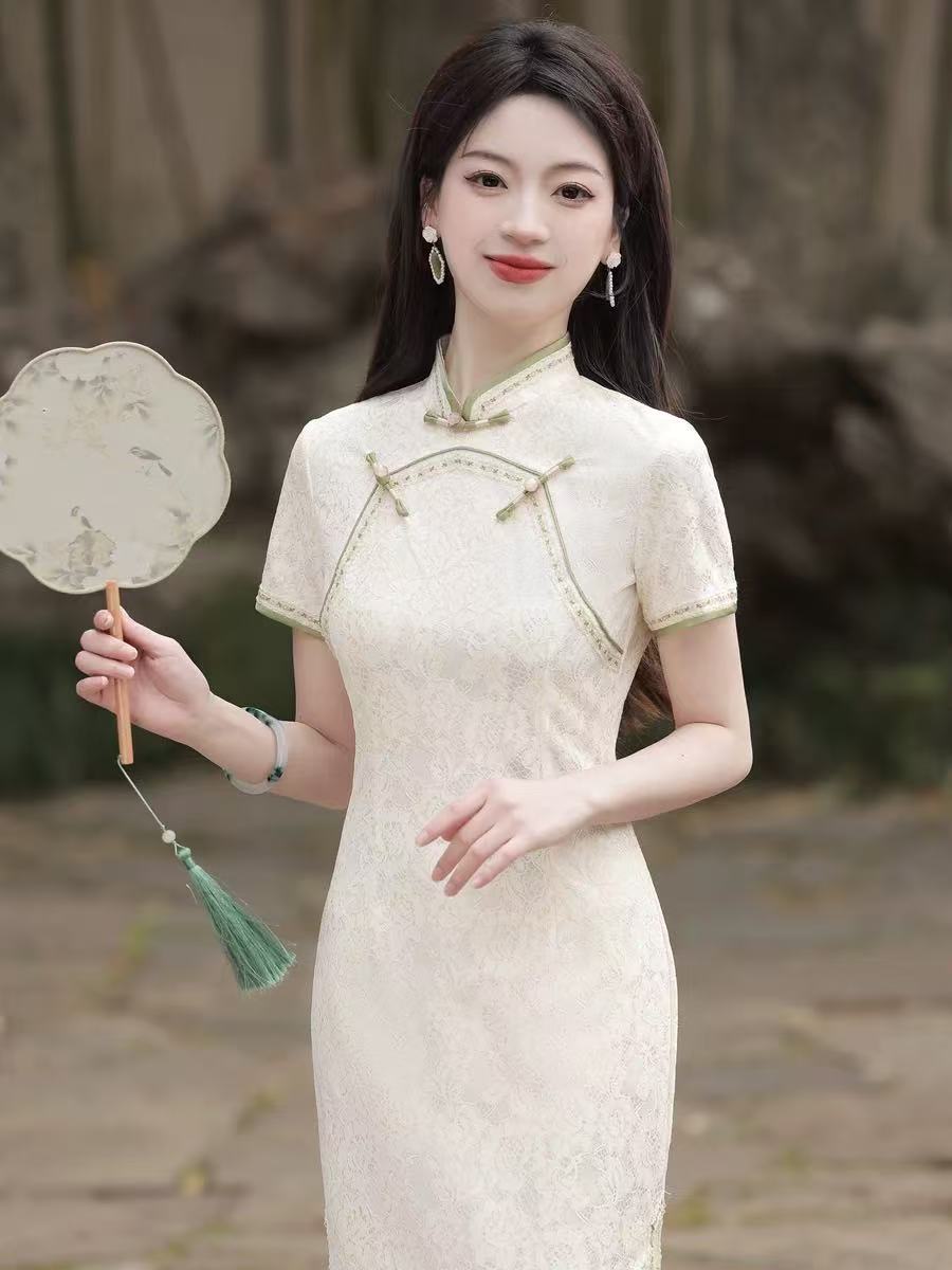 9032 米色 美玲襟 缠结扣 旗袍