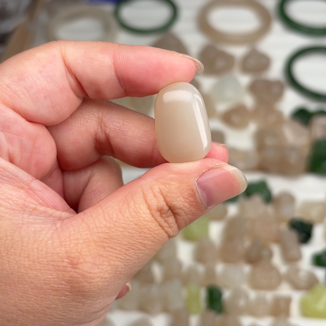 和田玉颈饰未镶嵌.*·