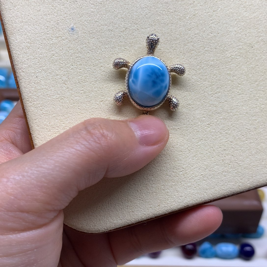 针钠钙石（海纹石）银S925镶嵌颈饰