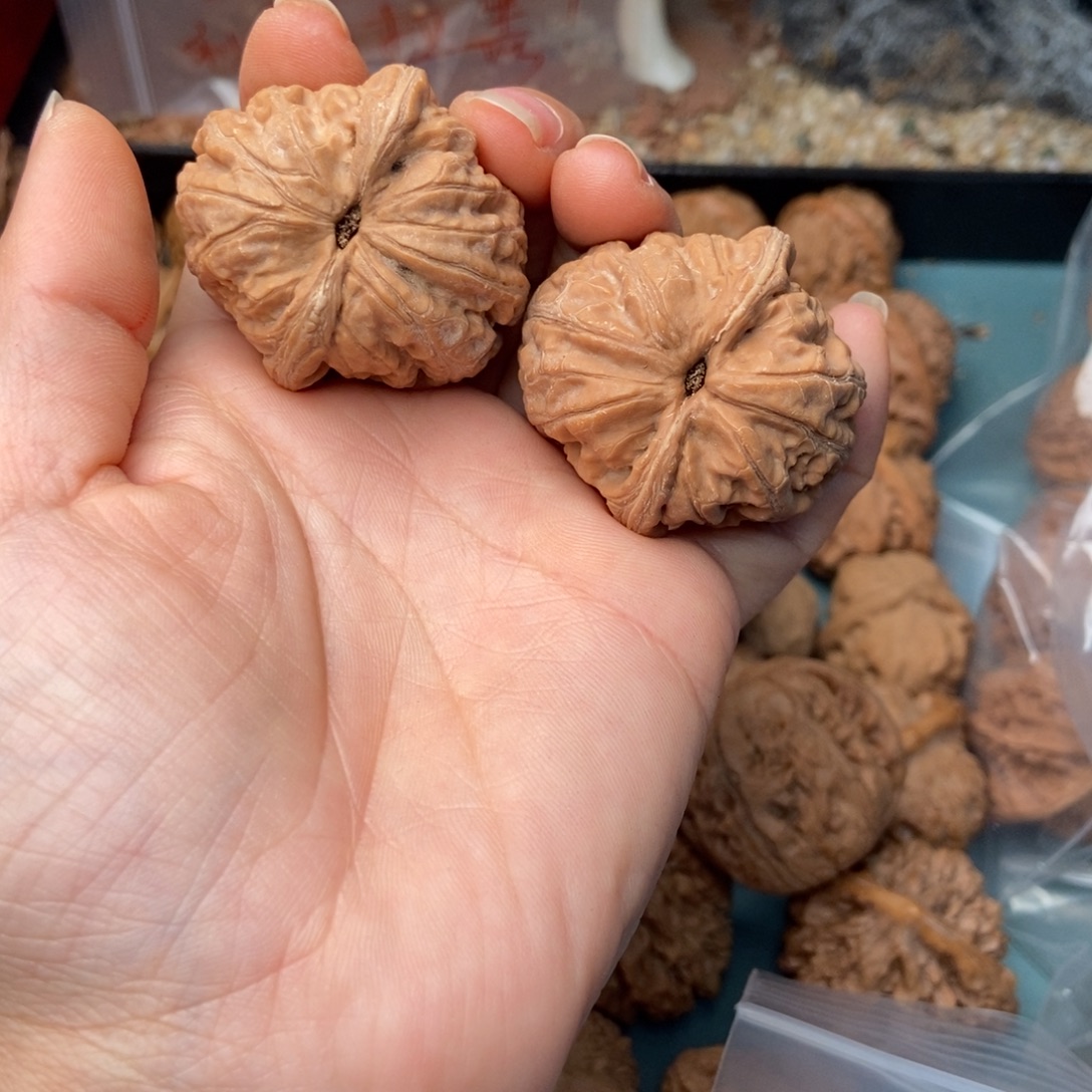 八***一文玩核桃吊坠元宝59