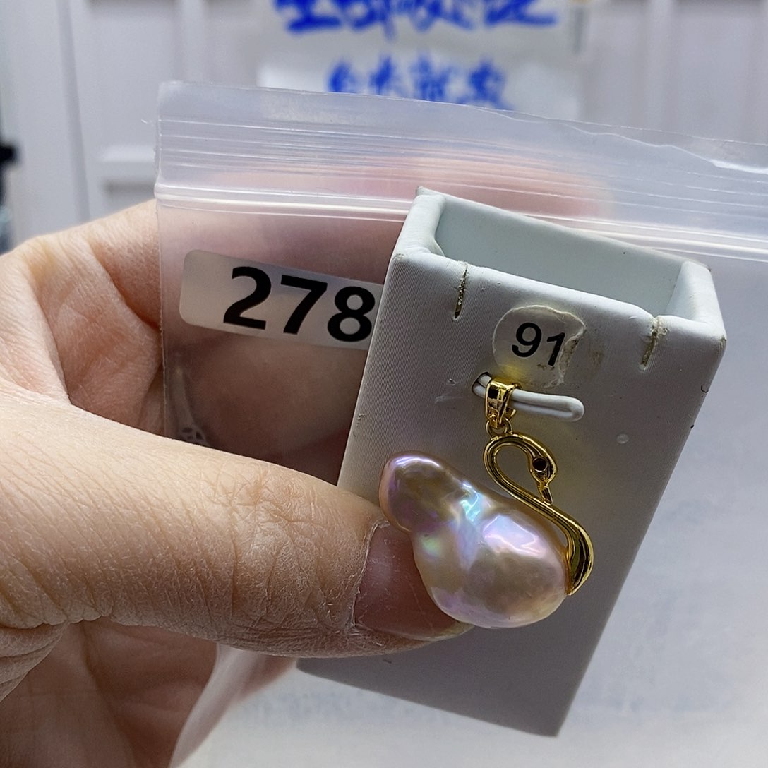 颈饰合金淡水珍珠