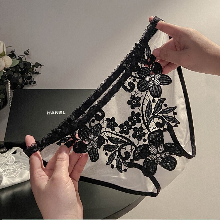 039人间富贵花*新款刺绣蕾丝内裤女低腰性感镂空透明薄款女士