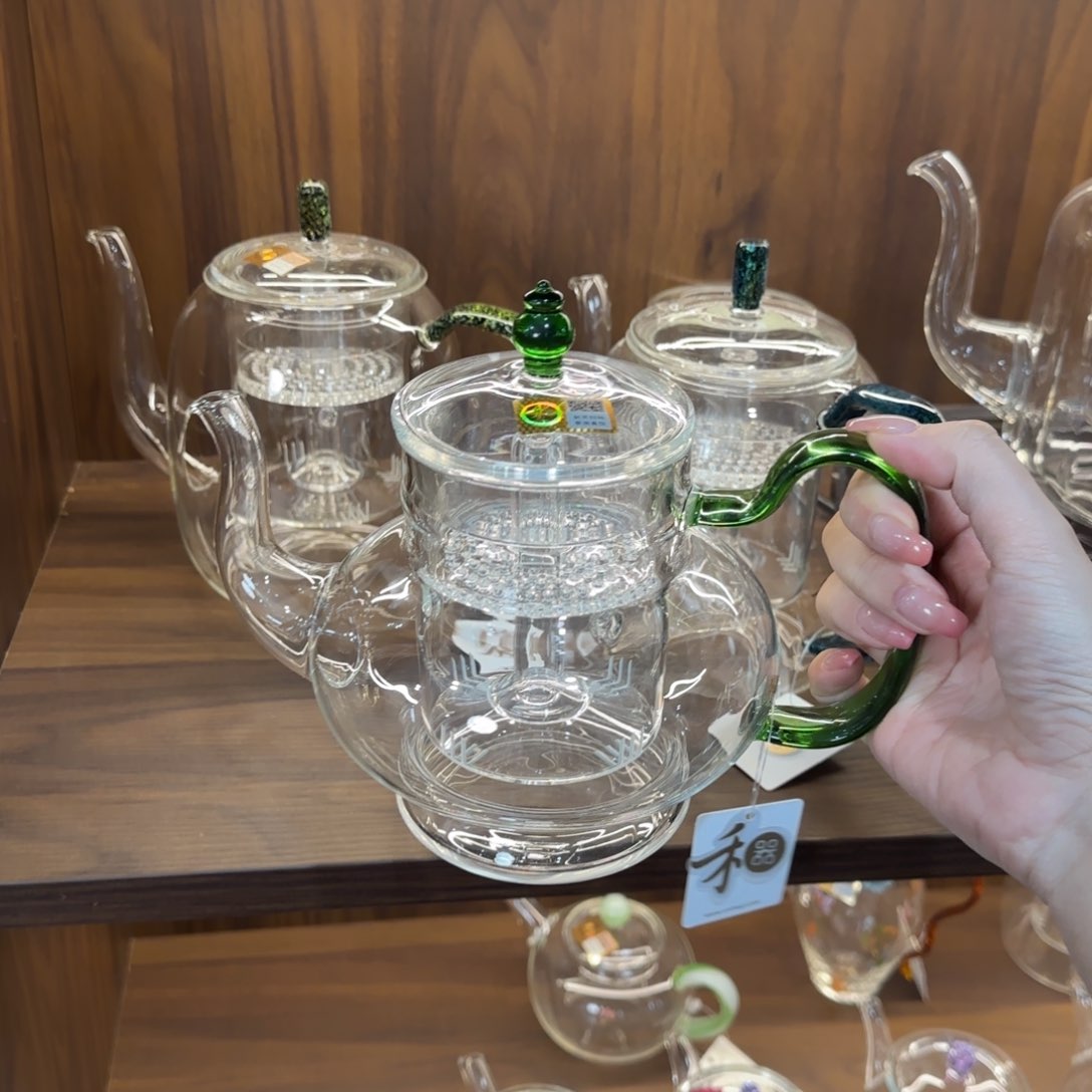 禾器宫灯壶湖绿色，