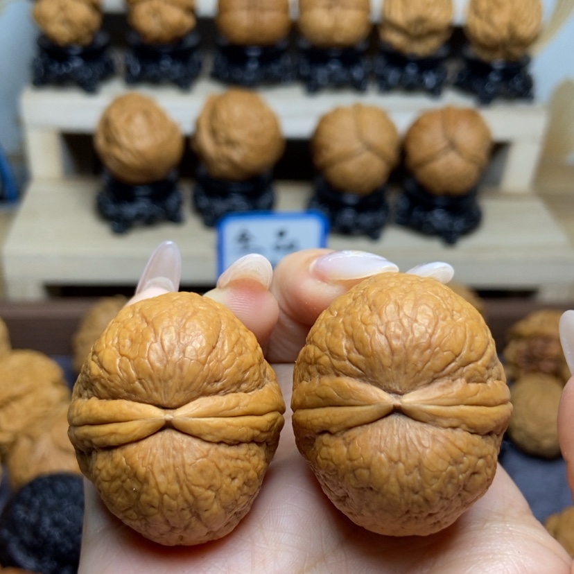 【闪购商品】桃核吊坠56雪域元宝38mmmm