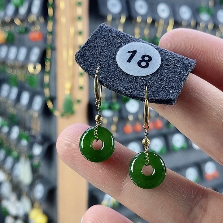 和田玉耳饰18K金镶嵌