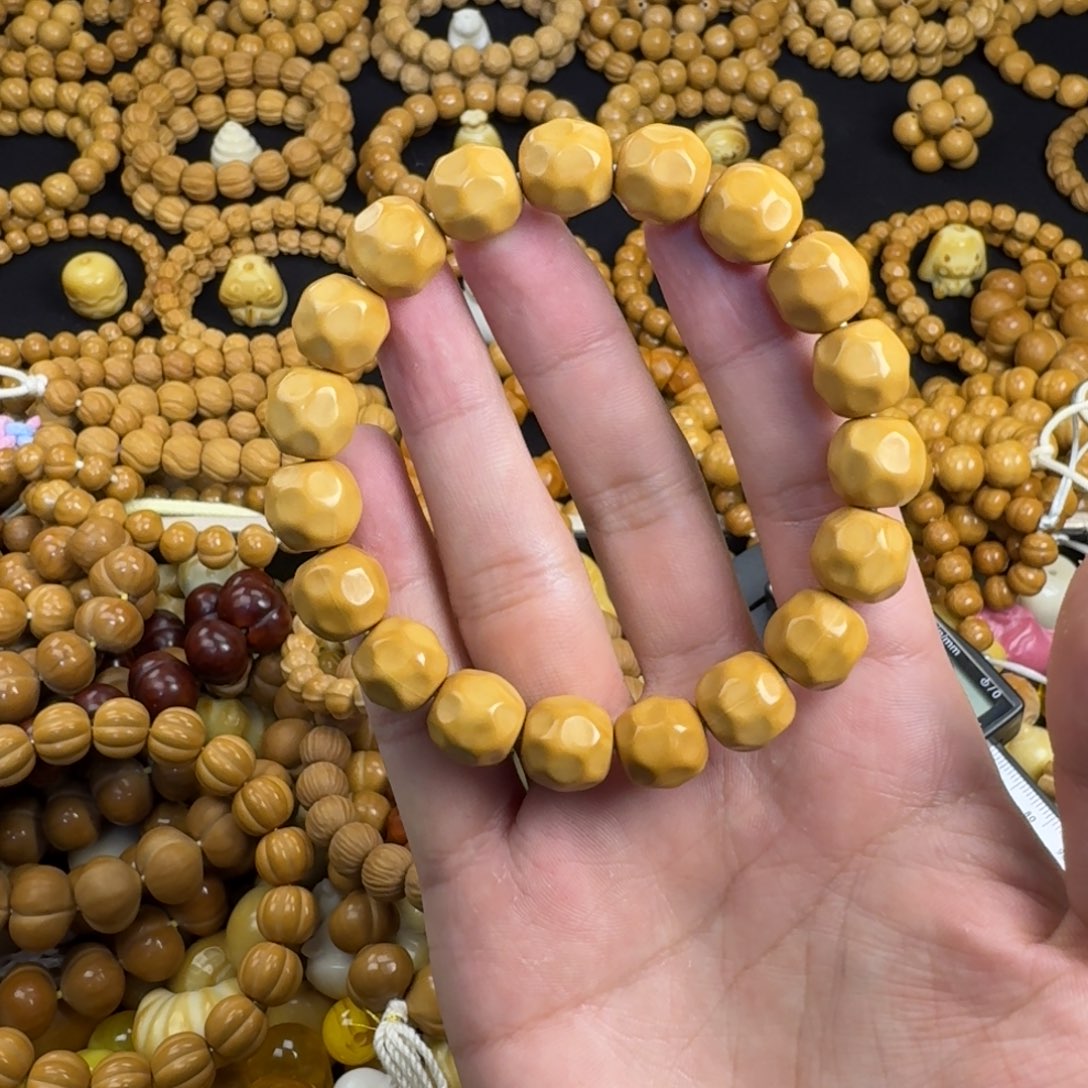 猴头核桃手串专属