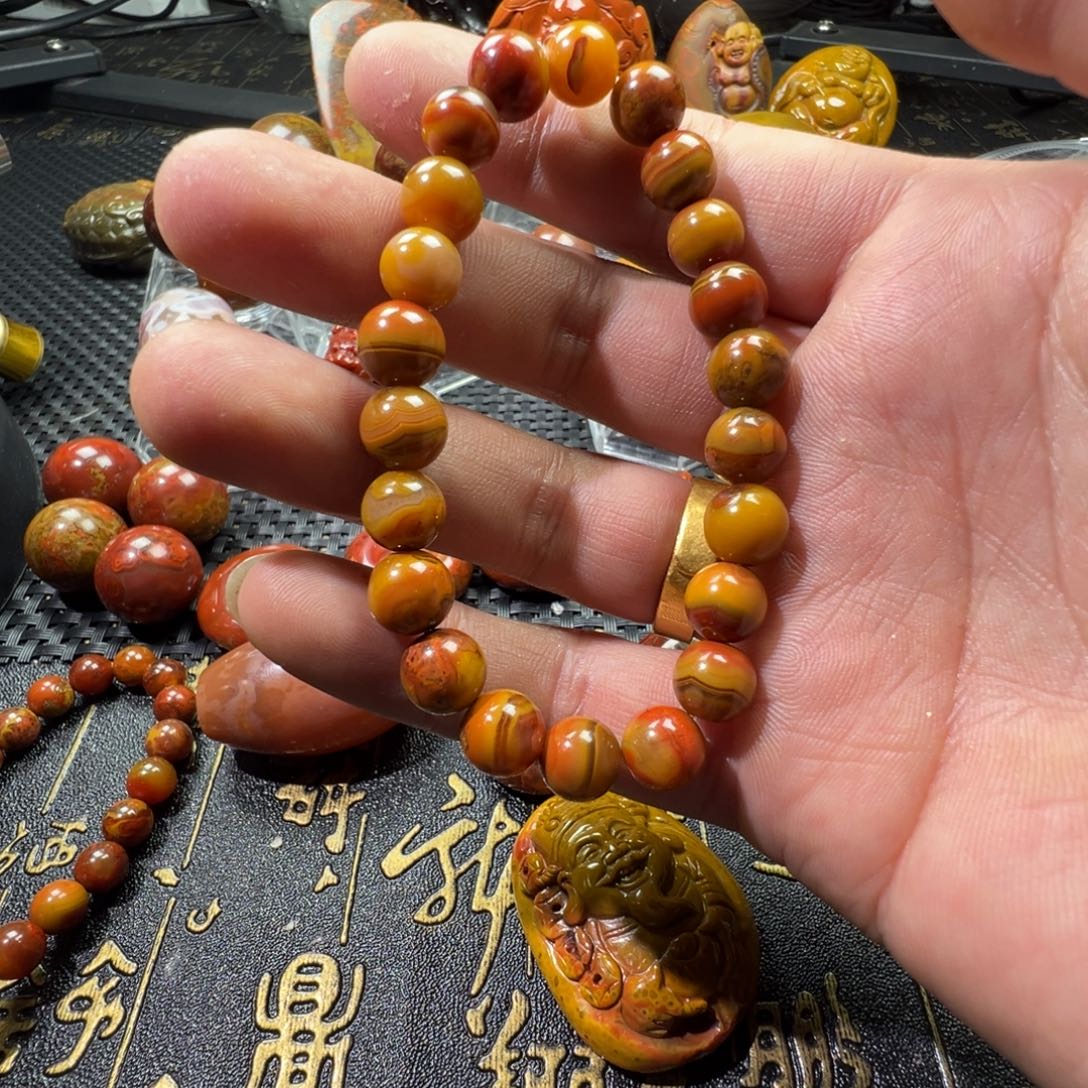 军***玛瑙/玉髓未镶嵌手链