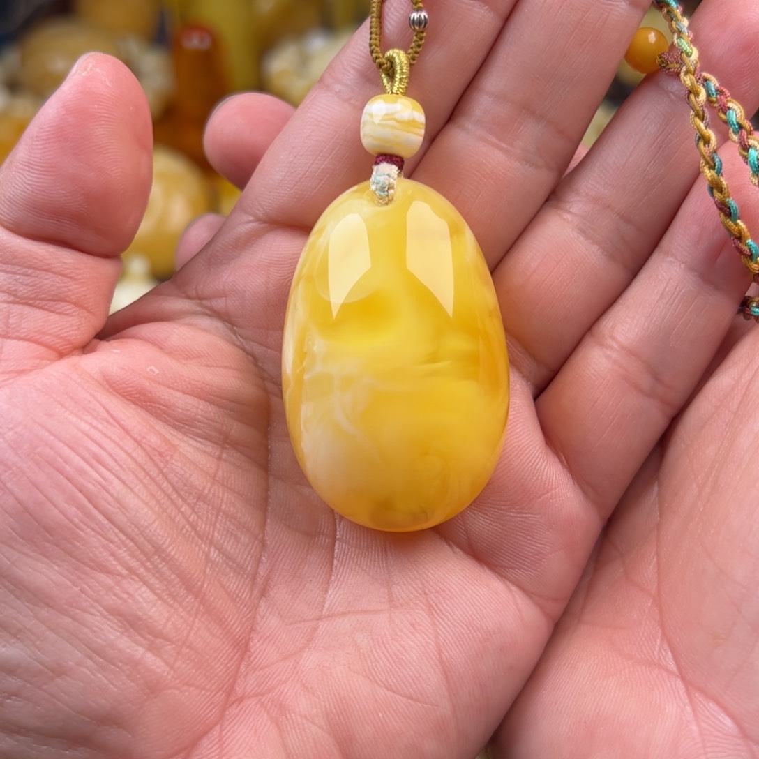 琥珀裸石未镶嵌纯天然蜜蜡