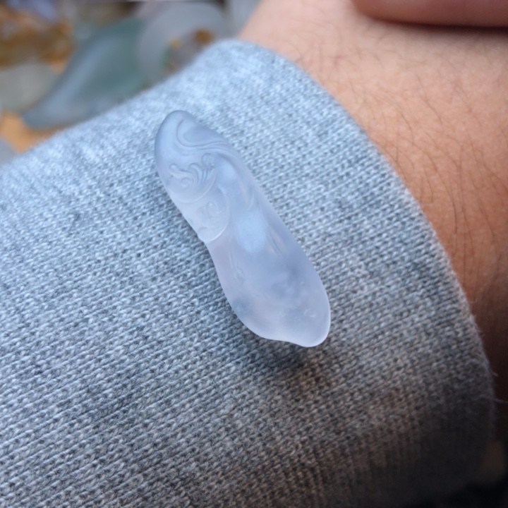 定制翡翠未镶嵌挂件