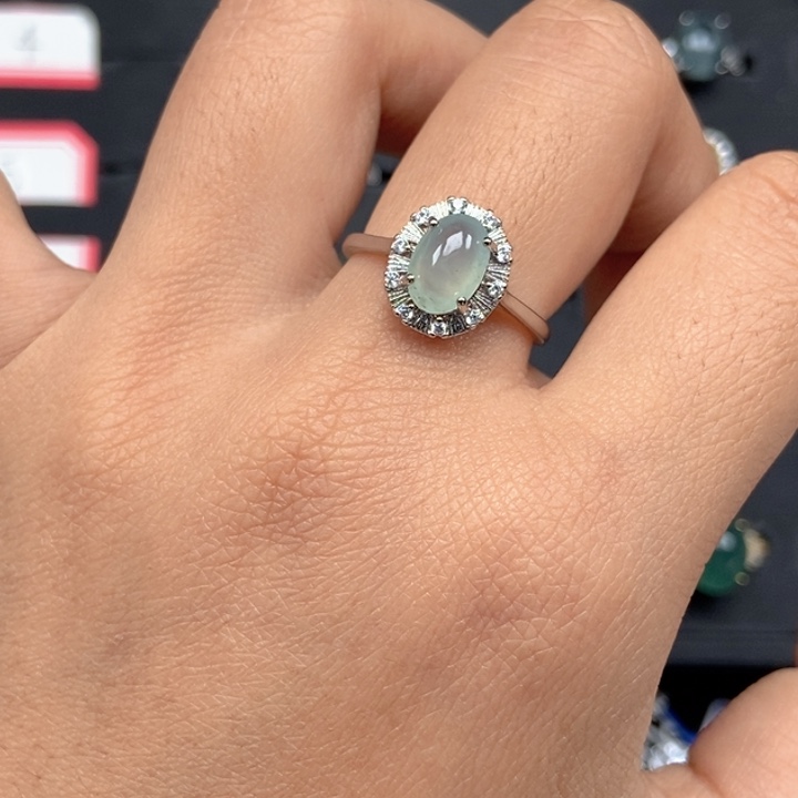 翡翠未镶嵌戒指戒指