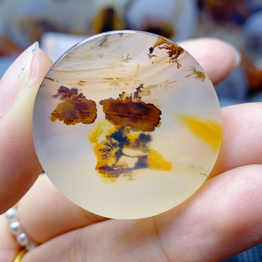 玛瑙/玉髓未镶嵌珠宝奇石