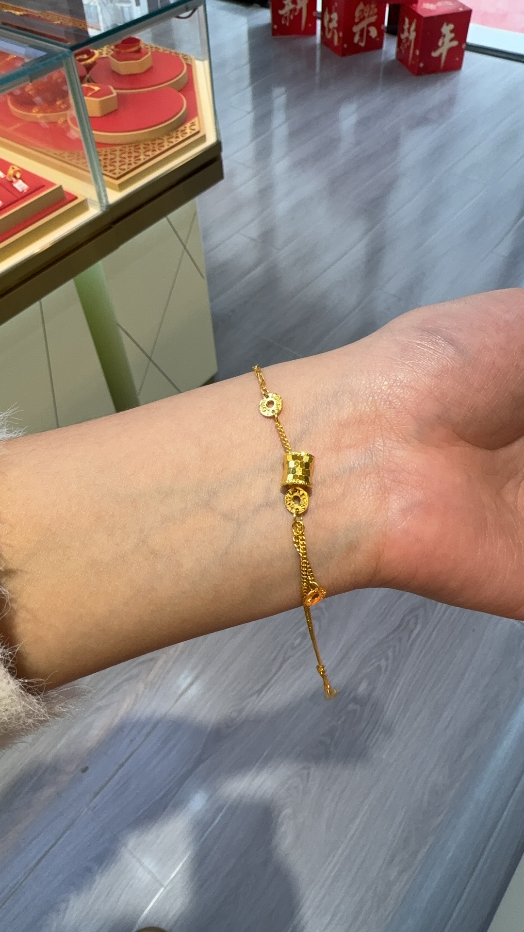 足银手链 小蛮腰手链轻奢时尚百搭女士简约经典镶嵌