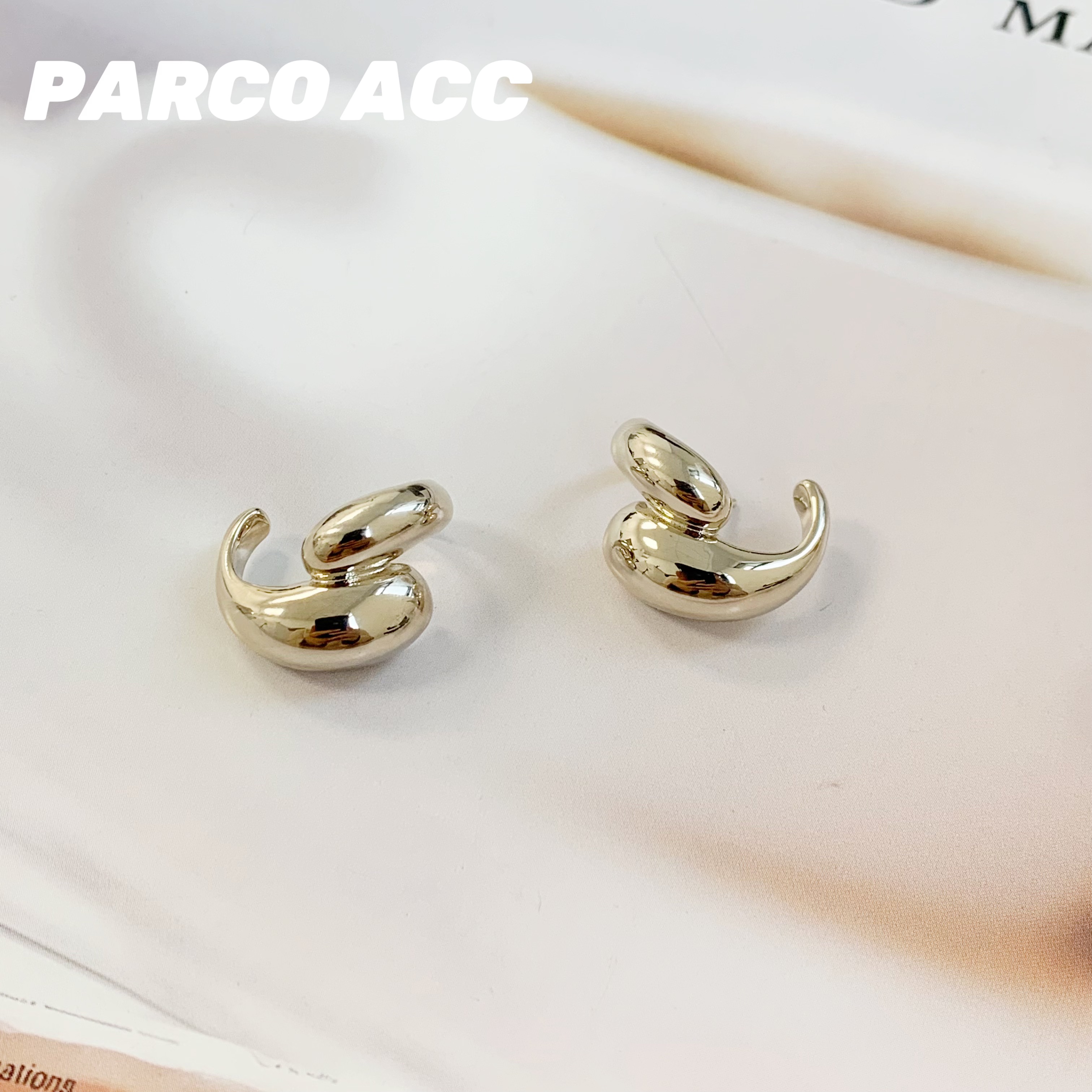 铜合金耳饰 G216  咖色弧形耳钉