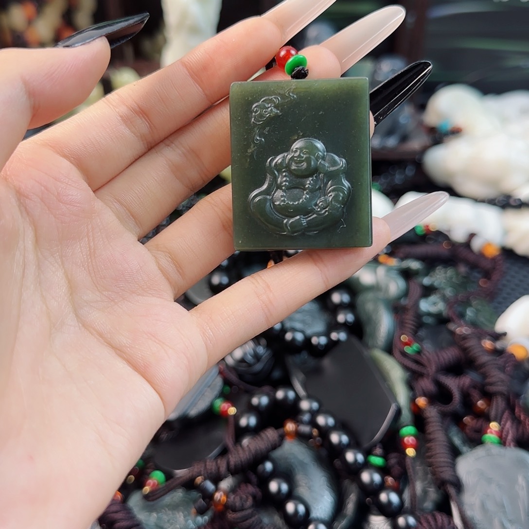 未镶嵌和田玉挂件