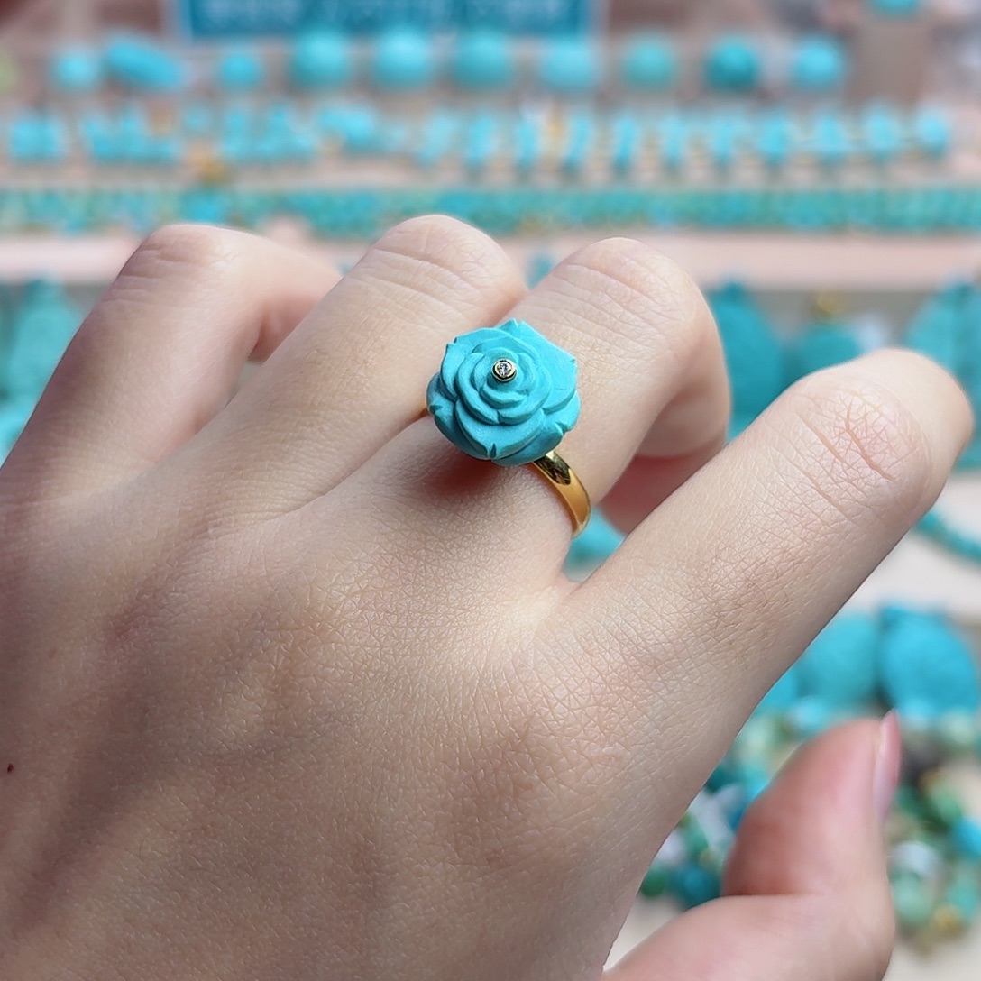 绿松石18K金镶嵌珠宝奇石