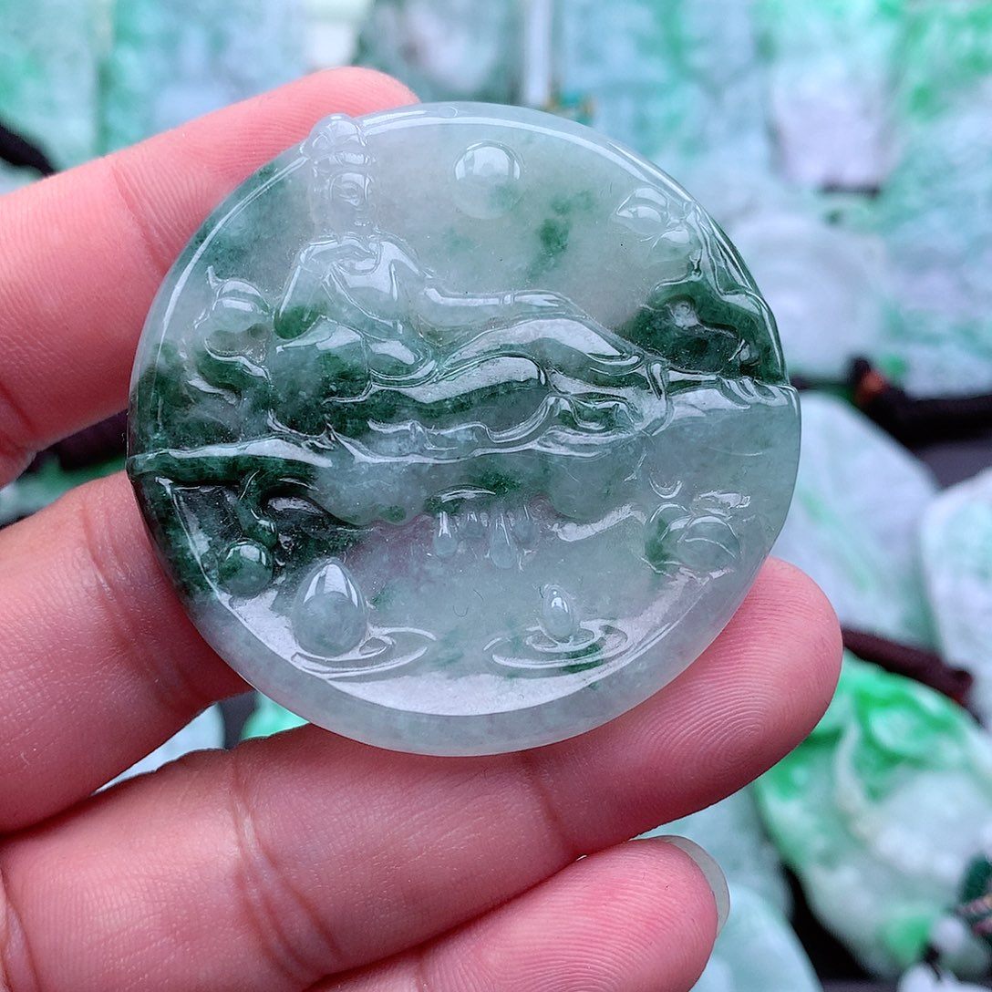 翡翠吊坠(不含链)未镶嵌