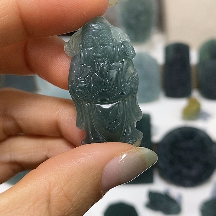定制翡翠未镶嵌翡翠
