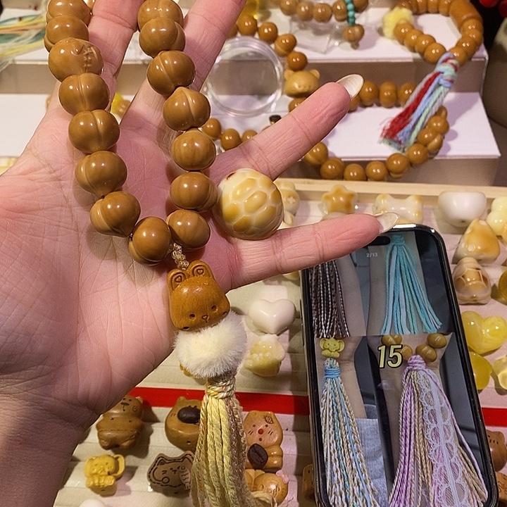 丹***店吊坠猴头核桃屁桃设计款13号流苏