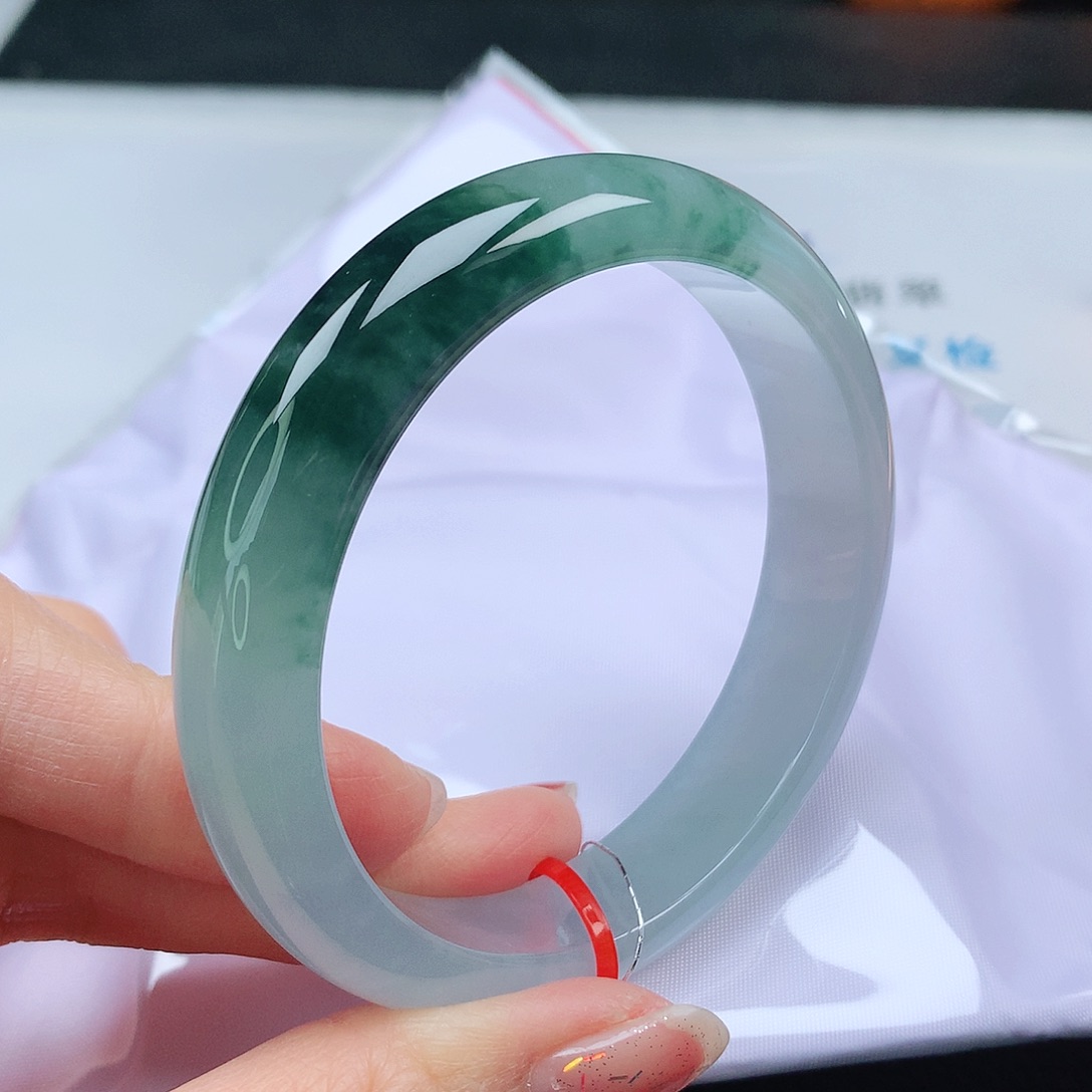 翡翠手镯未镶嵌57➕圈