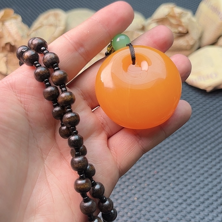 琥珀颈饰未镶嵌啊啊