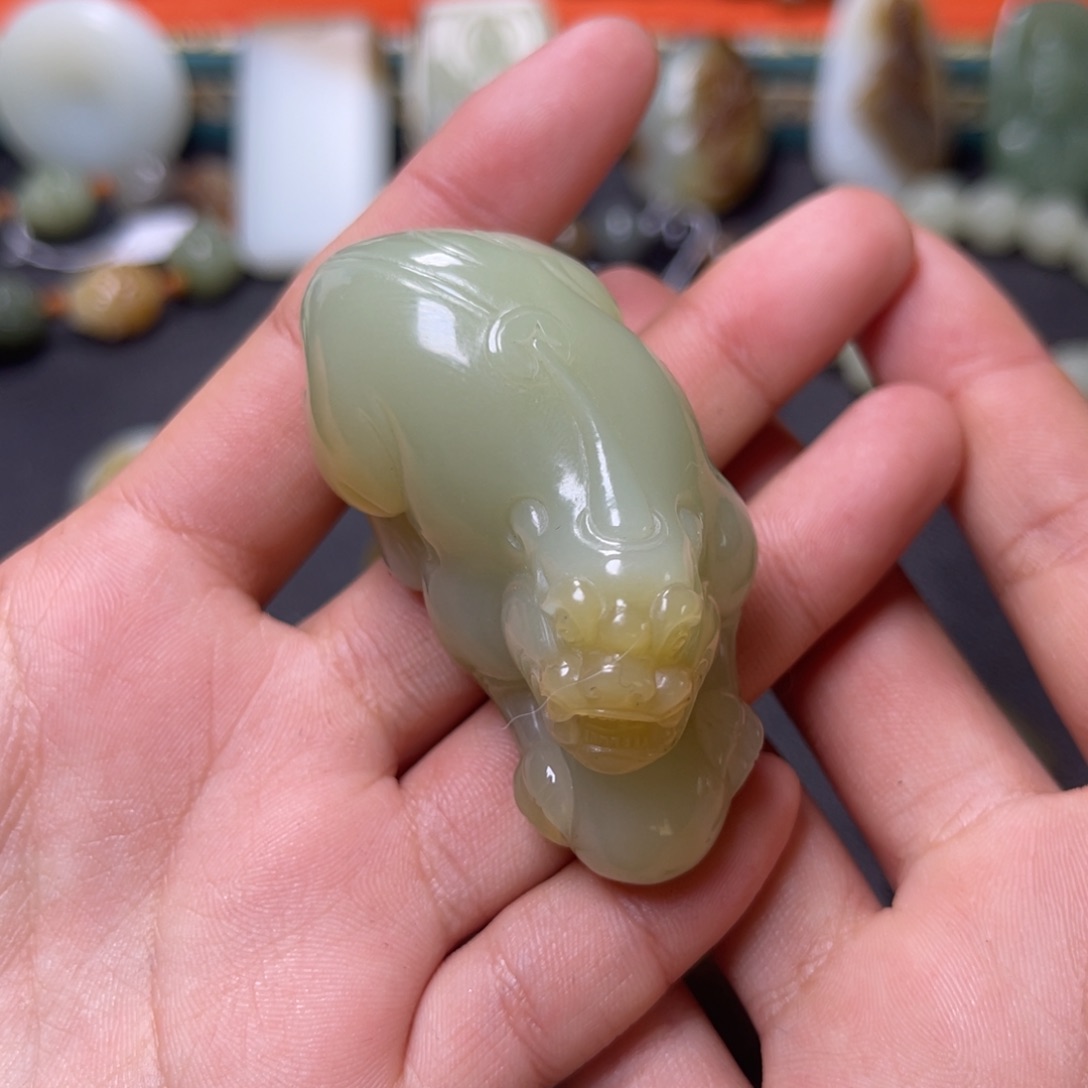 和田玉把件未镶嵌一**九