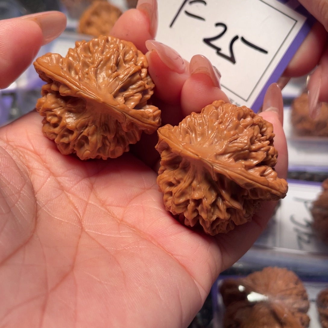 文玩核桃把件25号秦闷39